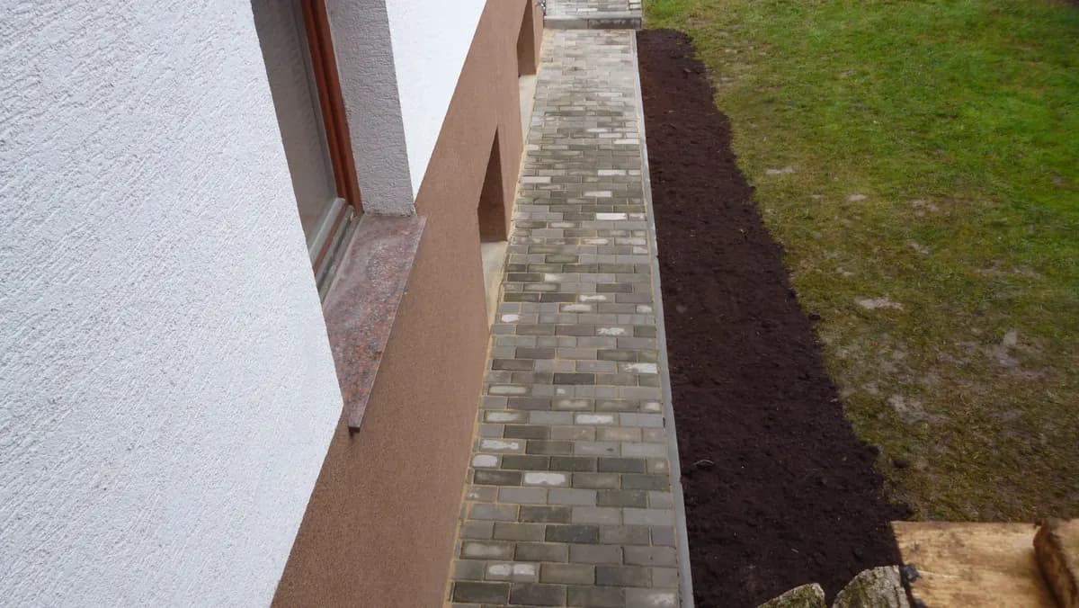 Realizace U strouhy 35, Praha 9 — fotografie