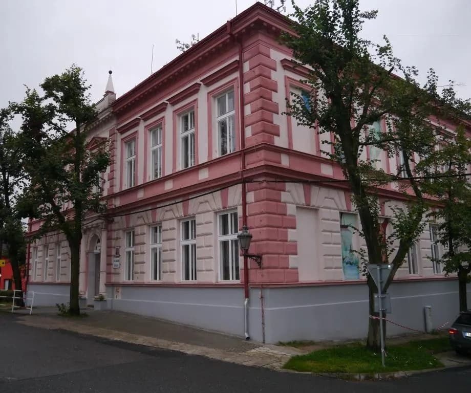Realizace ZŠ Rudná, 5. května 583, Rudná — fotografie